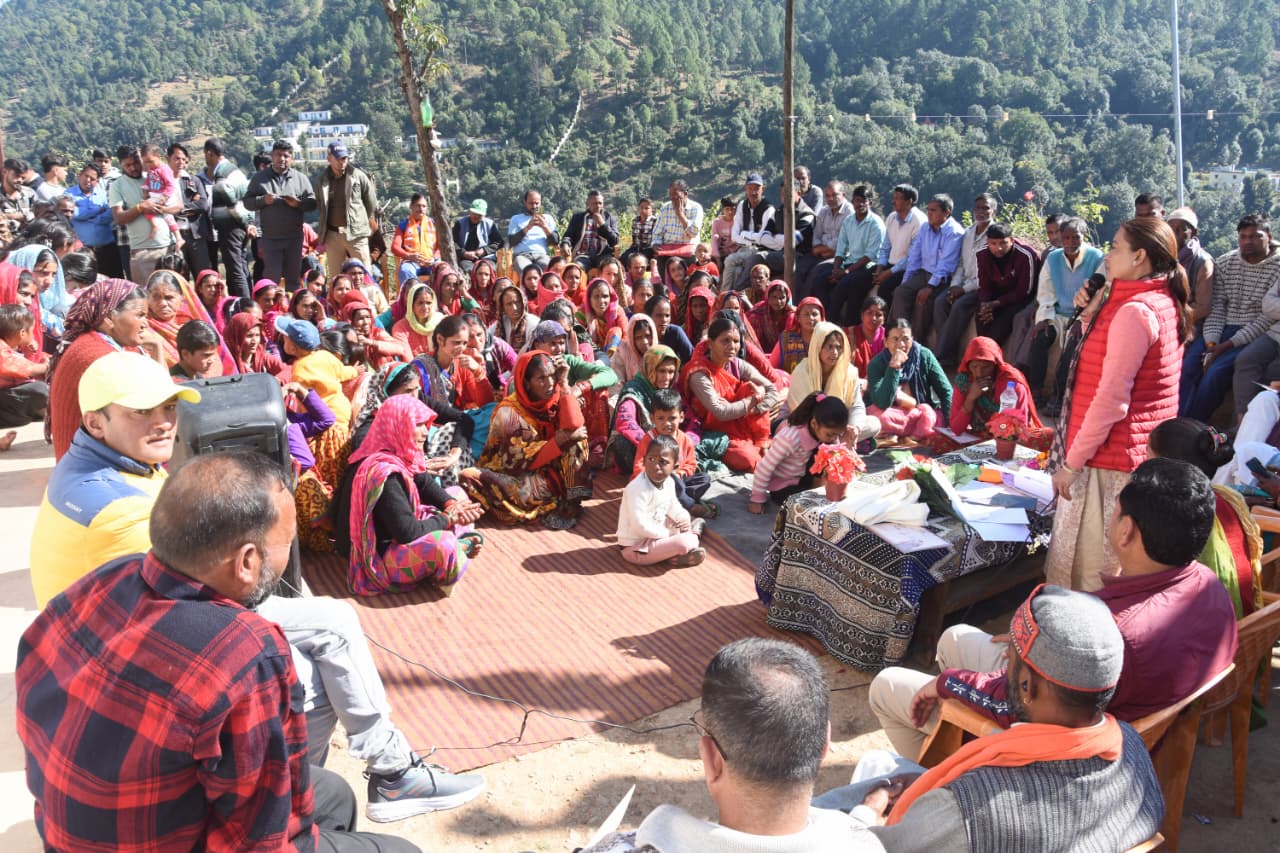 खेल मंत्री रेखा आर्या ने की विकास कार्यों की घोषणाएं