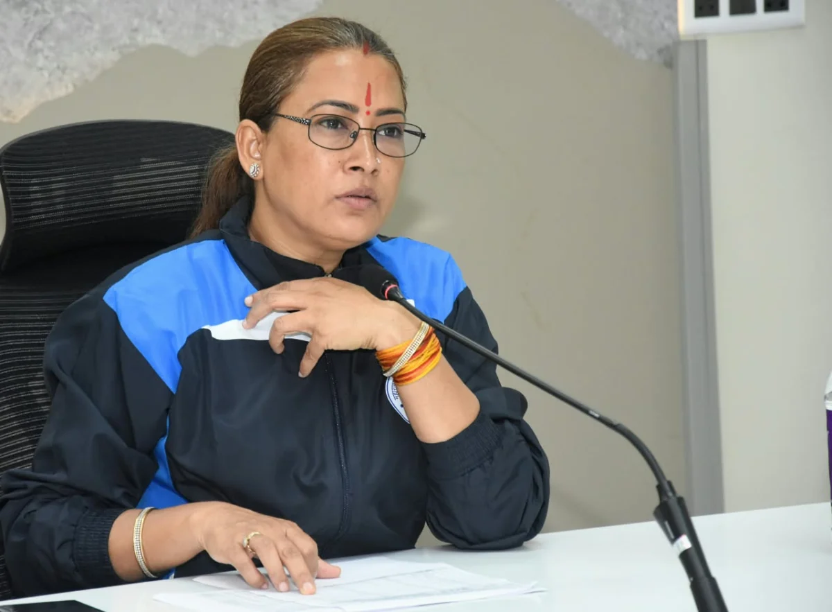 विभागीय मंत्री रेखा आर्या ने 7 अक्टूबर तक प्रदेश के सभी आंगनवाड़ी केंद्रों में शत-प्रतिशत लाभार्थियों को योजनाओं से जोड़ने के दिए निर्देश